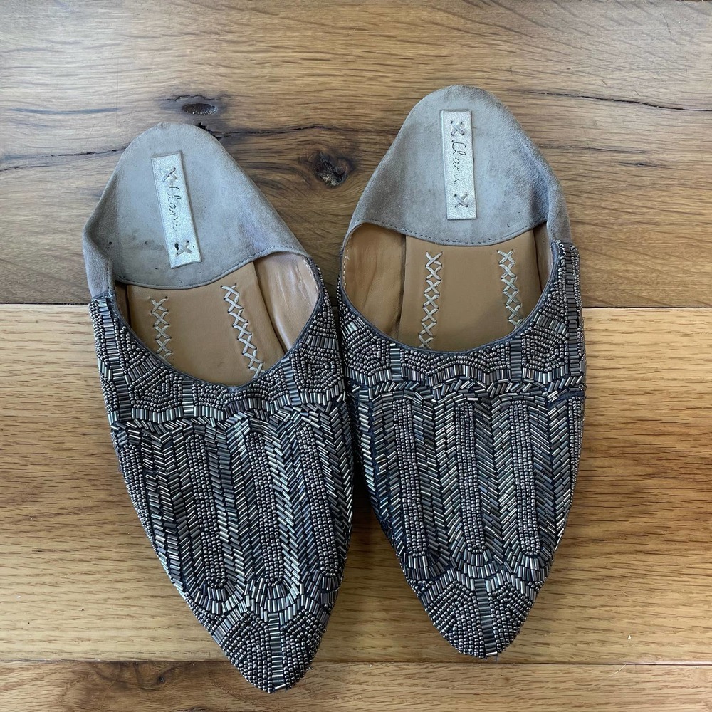 Llani Slippers Gray Beaded Mules Pointed Toe Sz EU 38